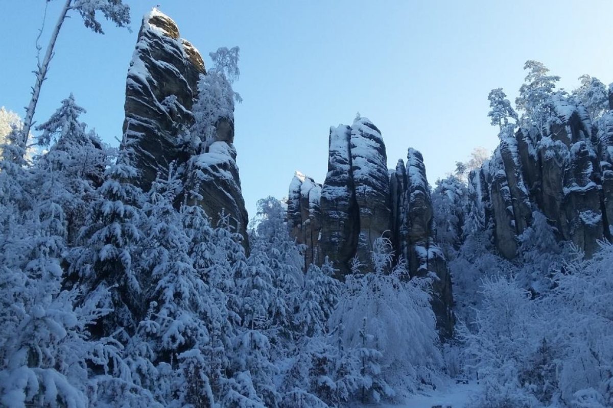 Hiking Czech Republic in winter (2) Hiking Czech Republic in winter (2)